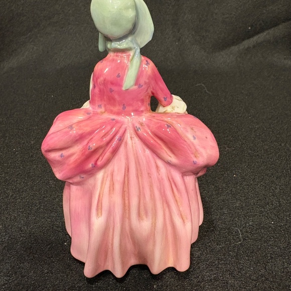 Vintage Royal Doulton & Co Little Bo Peep 5" Figurine Bone China Japan - Picture 3 of 5